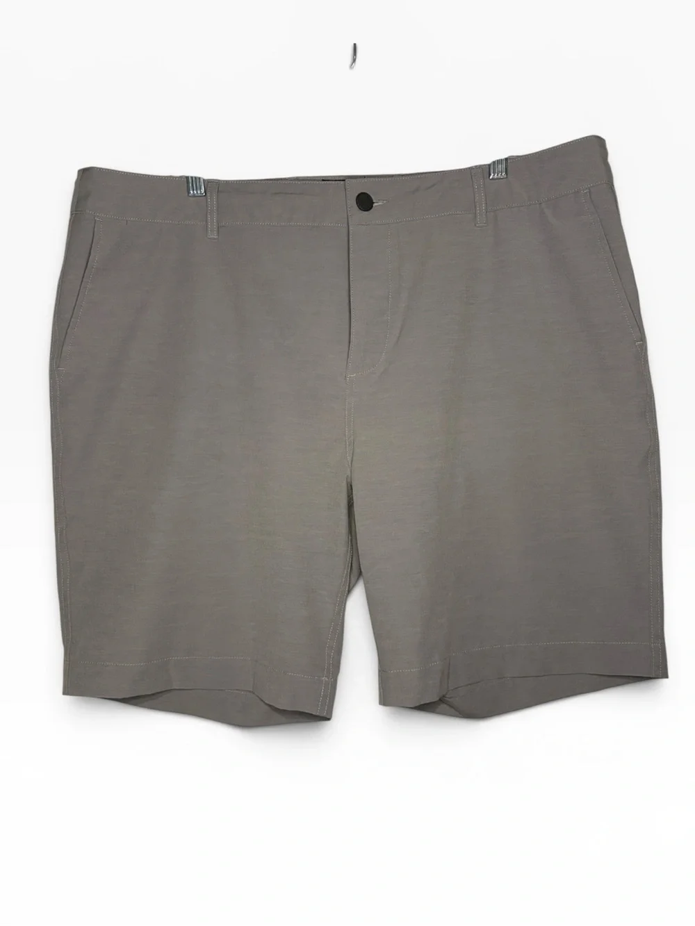 Faherty - Belt Loop All Day Shorts. 9 inch inseam. Light Grey. Size 38. MSC0012